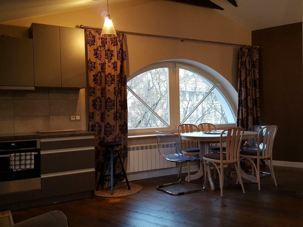 City Dawn Gate Apartment ヴィリニュス エクステリア 写真